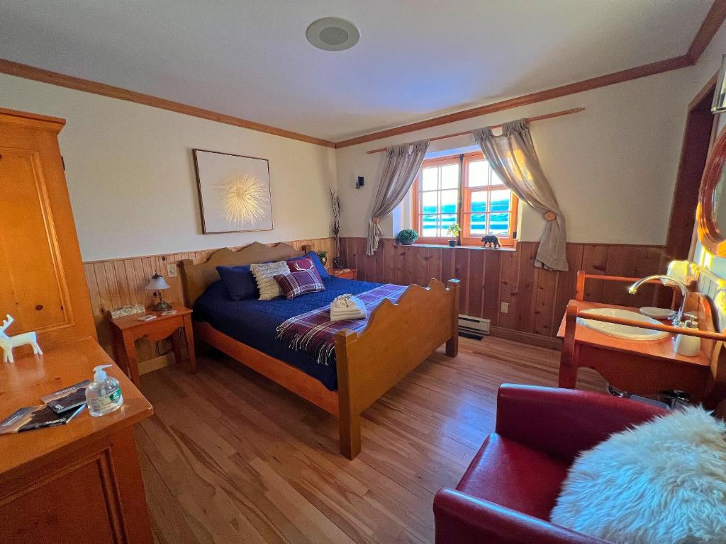 Posezení v ubytování Auberge au Poste de Traite