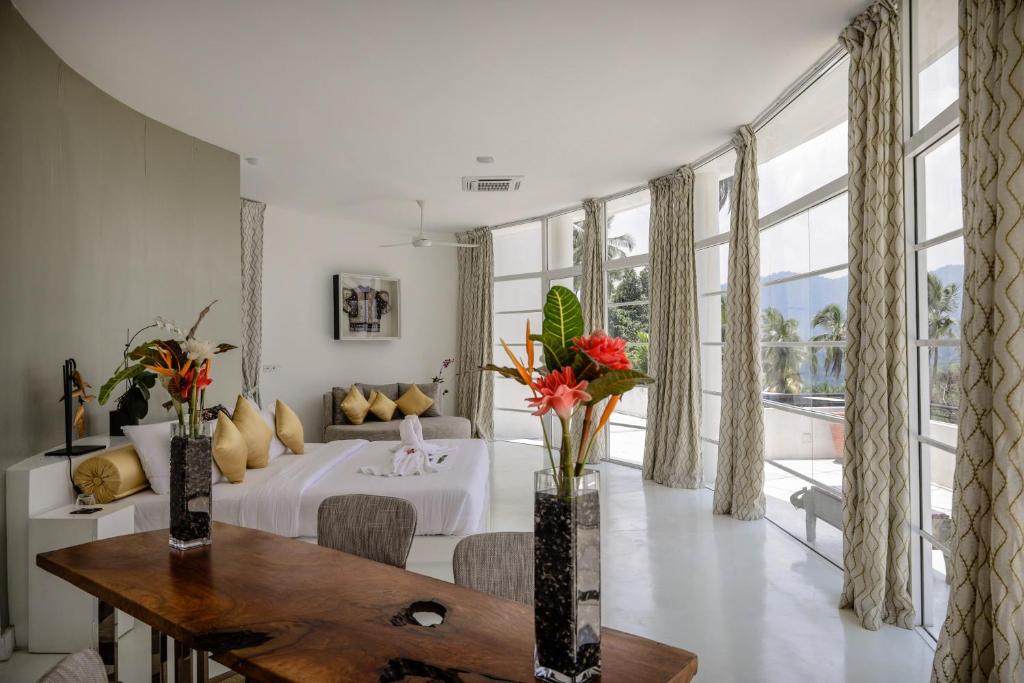 The Flame Tree Estate & Hotel - 1