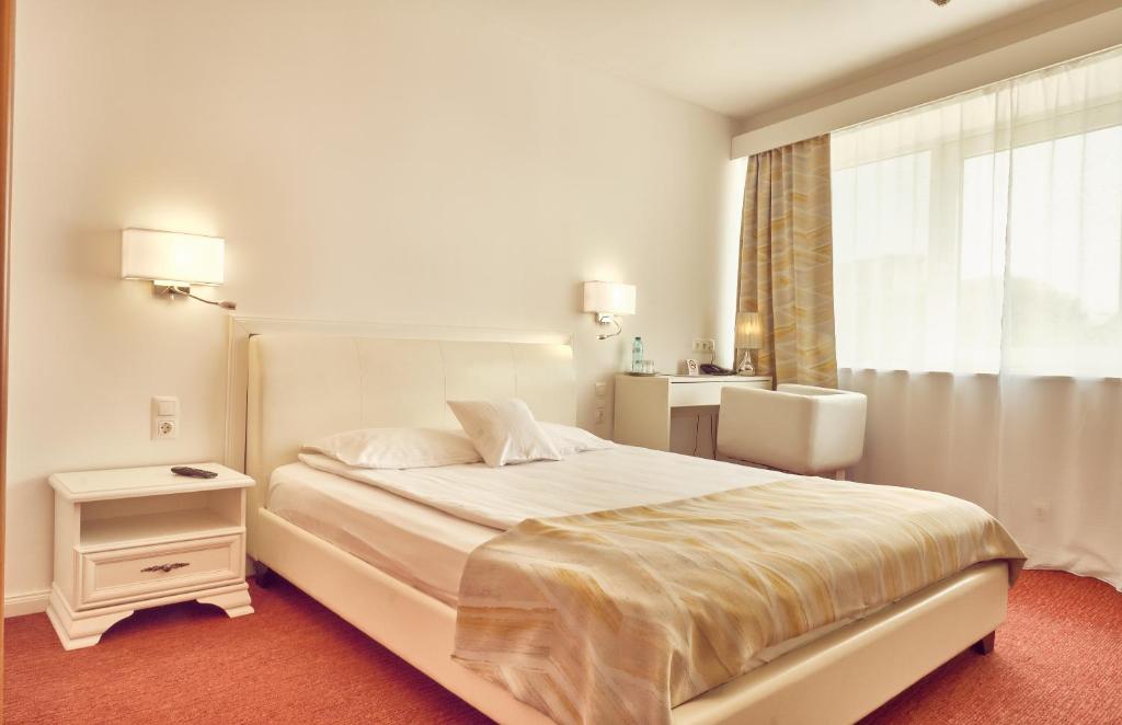 Continental Forum Bucuresti Palatul Parlamentului - Deluxe Single Room Palace Of Parliament View