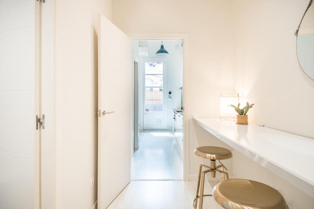 Fotografia z galérie ubytovania Cozy Apt with sunny terrace in the heart of Gracia v destinácii Barcelona