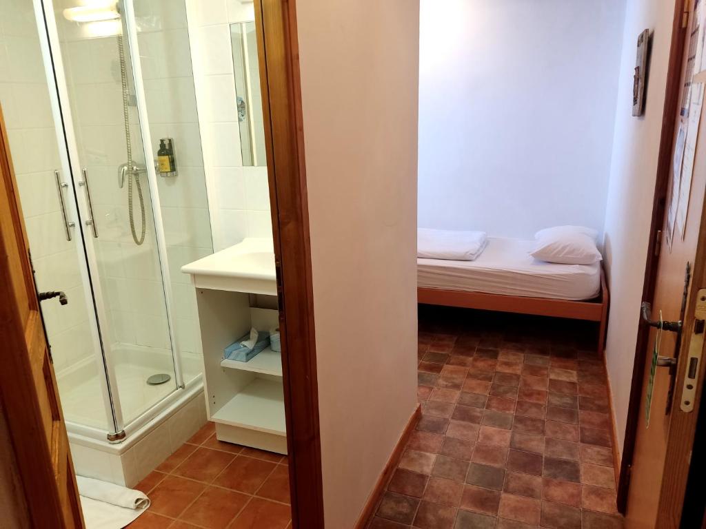 Koupelna v ubytování Epicéa Lodge Hôtel et Camping