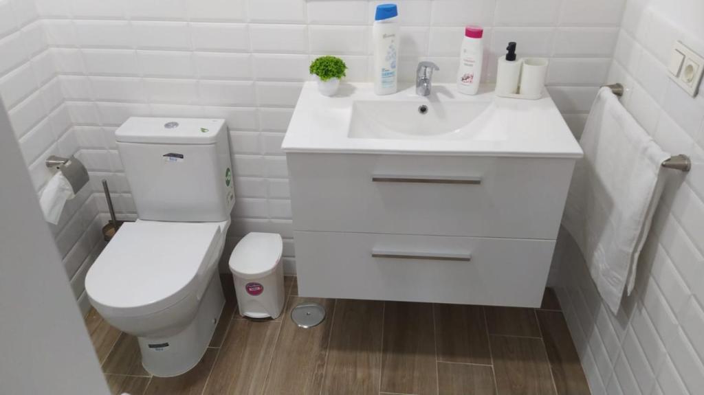 APARTAMENTOS MARMOLES CENTRO - 13