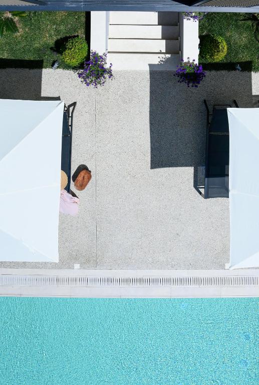 ANASSA BUTIK LIVING NIKITI - 11