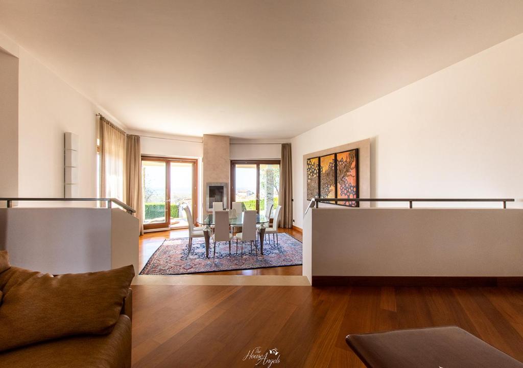 Część wypoczynkowa w obiekcie LANGA SUNSET VILLA