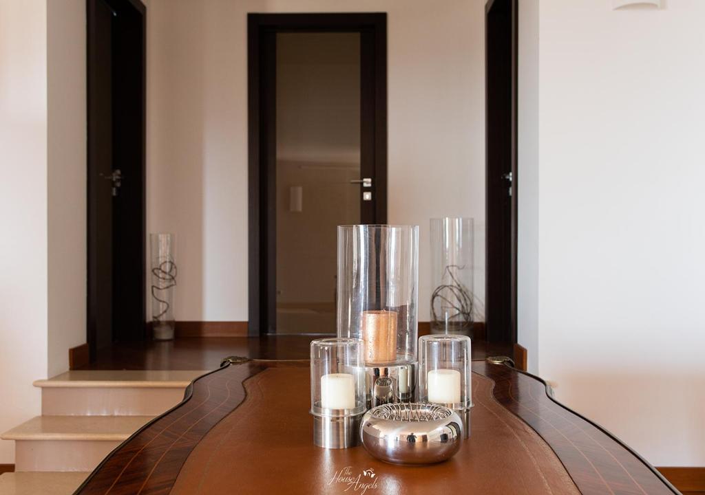 Zdjęcie z galerii obiektu LANGA SUNSET VILLA w mieście Belvedere Langhe