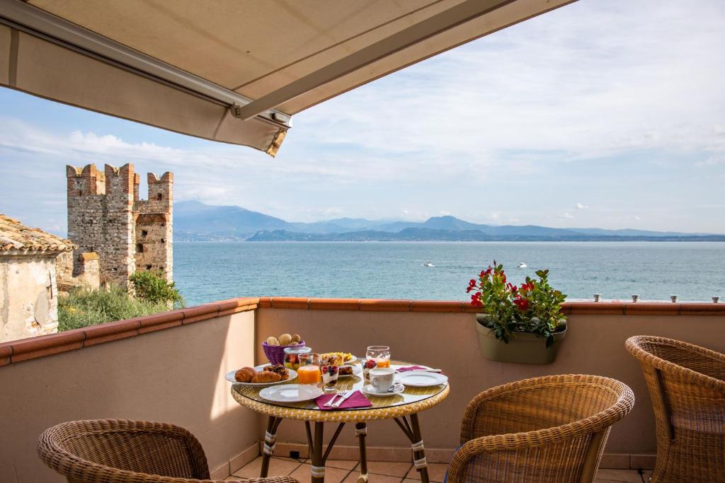 Hotel Degli Oleandri
