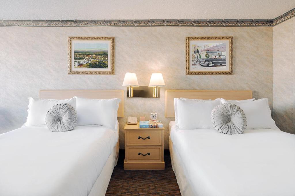 Glendale Express Hotel Los Angeles - 