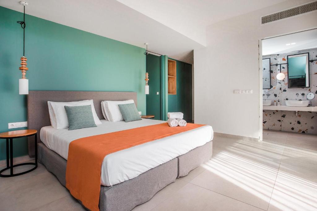 Mazoren Art Hotel - 9