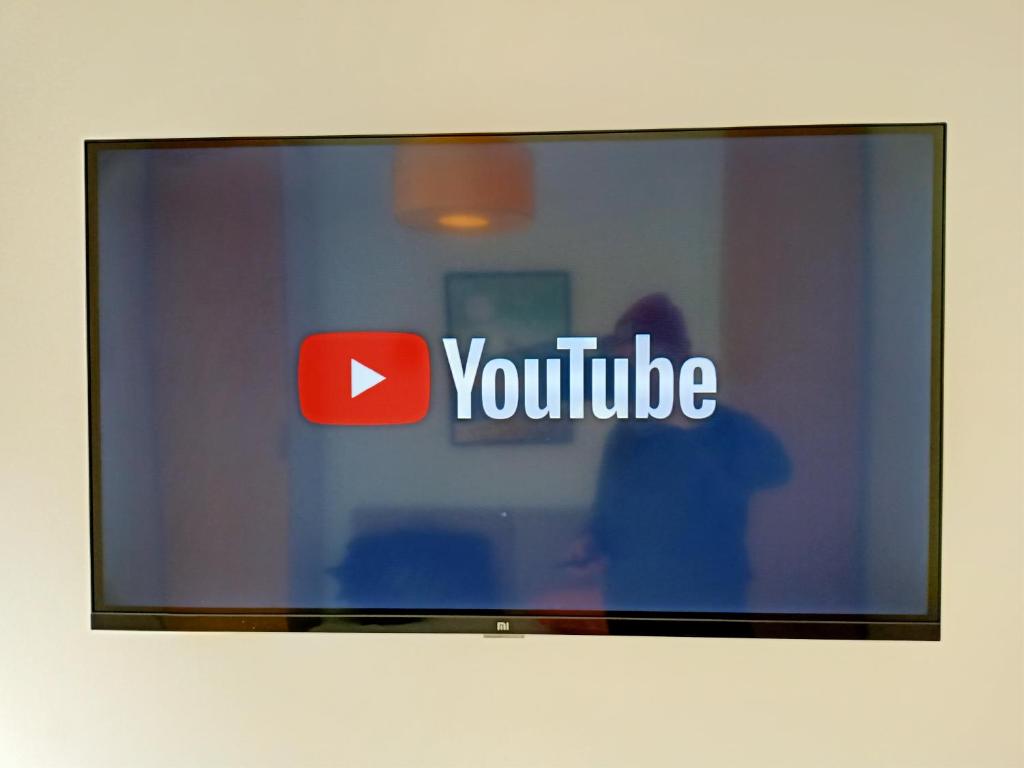 TV a/nebo společenská místnost v ubytování Dom Wakacyjny - Zakątek Marzenie