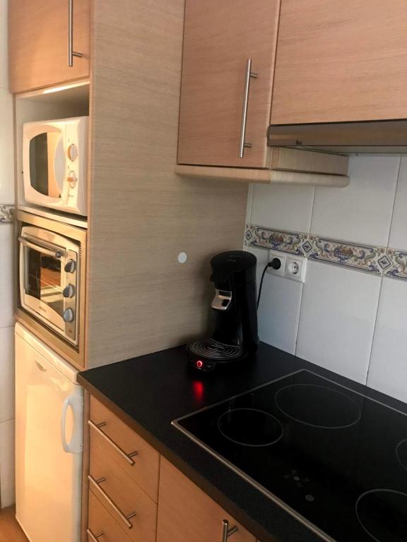 Kuchyň nebo kuchyňský kout v ubytování La casa de Emila