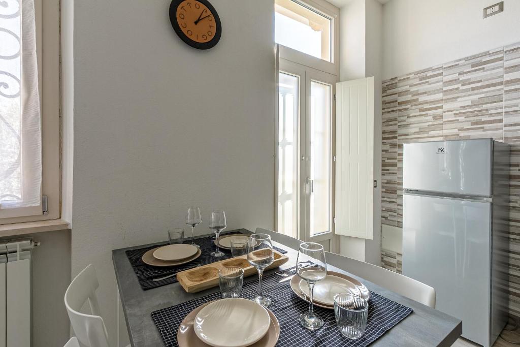 Kuchnia lub aneks kuchenny w obiekcie Al 33 di Via Roma - Apartments