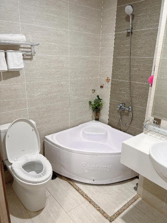 Hoa Quynh Luxury Apartments - chuỗi căn hộ dịch vụ cho thuê