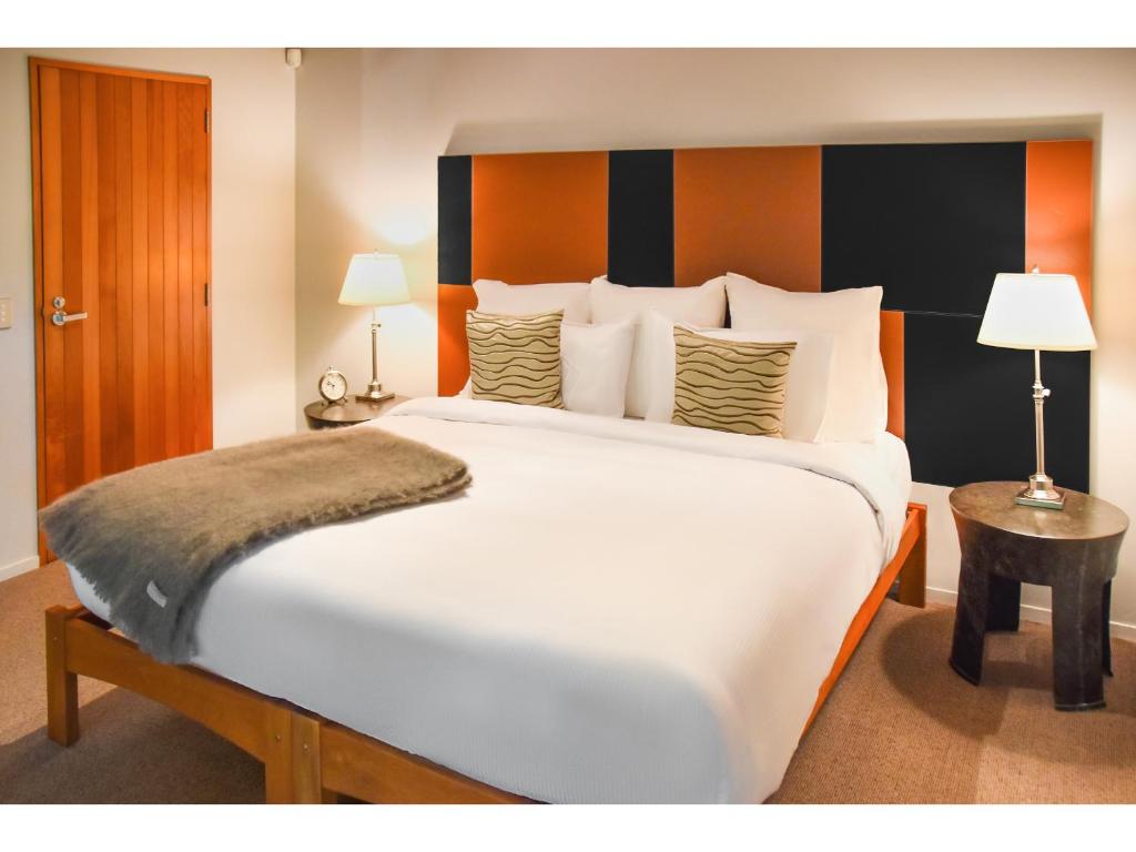 River Birches - Resim 2