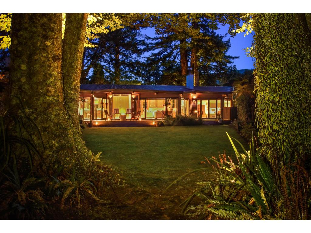 River Birches - Resim 20