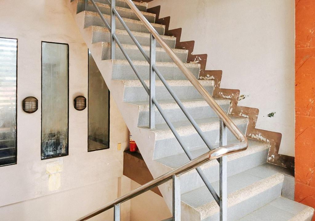 Fotografie z fotogalerie ubytování RedDoorz Segra Square Pension House v destinaci Balamban