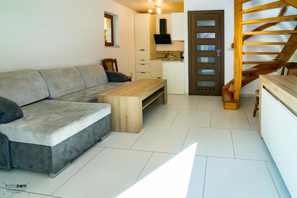 Posedenie v ubytovaní Paula Wellness & SPA
