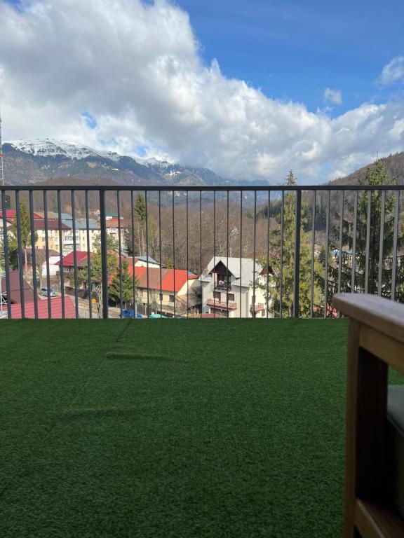 Hello Mountains Apartaments Sinaia - Apartamento De Três Quartos