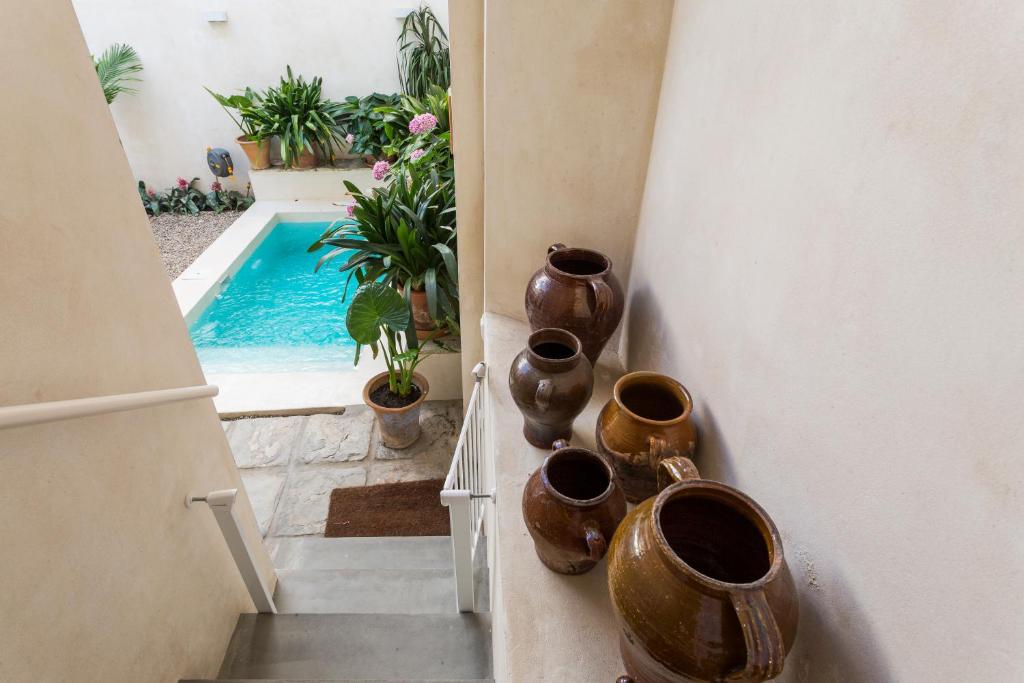 Bazén v ubytování Eva Recommends Sanlúcar City & Pool nebo v jeho okolí
