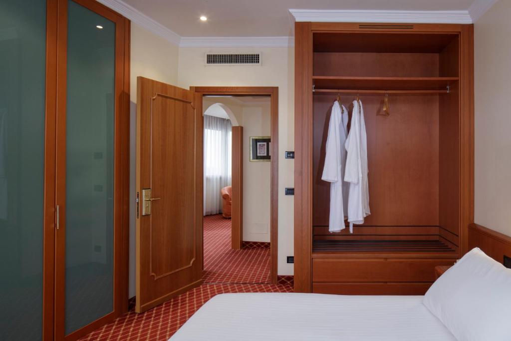 Galzignano Resort Terme & Golf - Hotel Sporting - Suite (3 Adults) With Terrace With Pool Access
