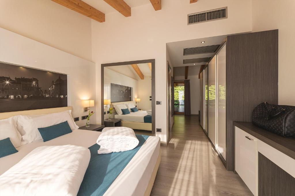 Hi Hotels Trento - Wellness & Spa Adults Only - Suite With Kitchenette And Jacuzzi