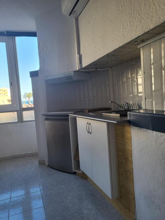 Kuchyň nebo kuchyňský kout v ubytování Estudio III Loft, La Pineda, Salou, playa, Port Aventura con Piscina