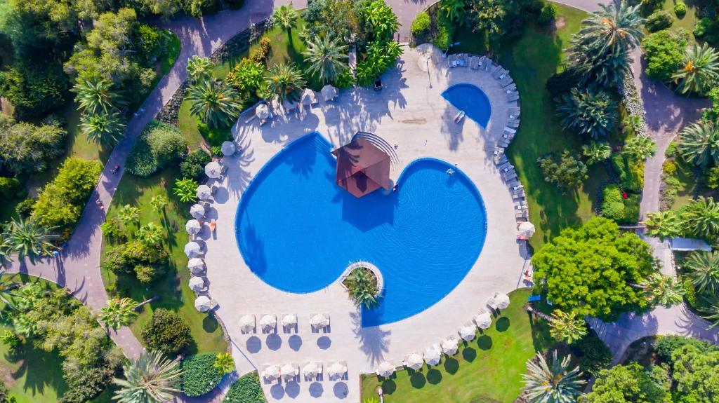 Bazén v ubytování Starlight Resort Hotel nebo v jeho okolí