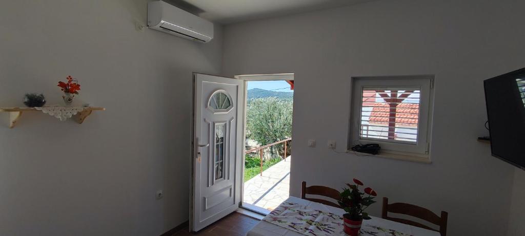 Fotografia z galérie ubytovania House "Olive Tree" v destinácii Vinišće
