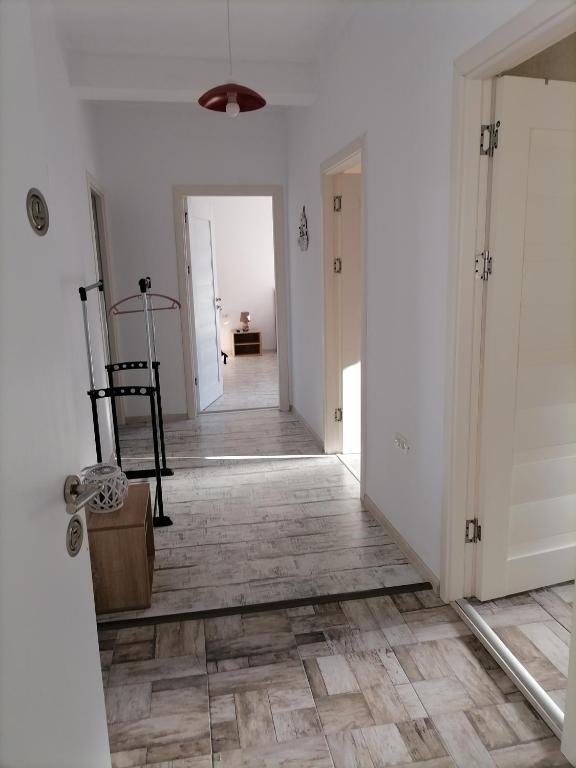 Rimimi Apartamente - Twee Slaapkamers Appartement
