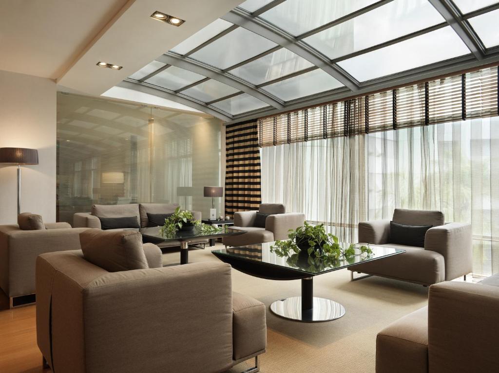 Posezení v ubytování Galaxy Iraklio Hotel