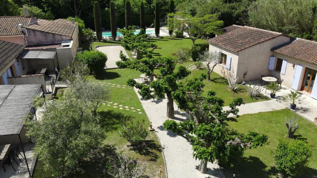 Gallery image of Résidence Les Sources in Saint-Rémy-de-Provence