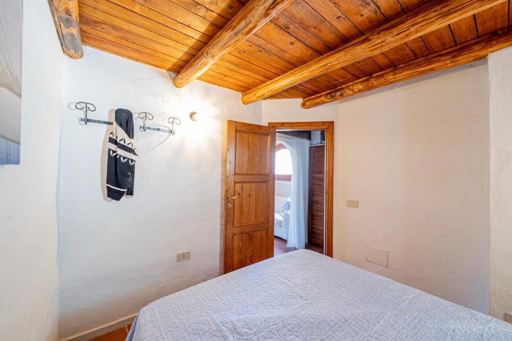 A bed or beds in a room at Welcomely- Le Vele
