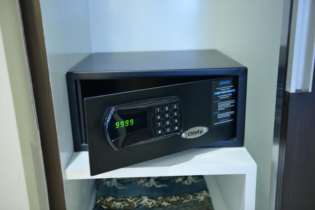 The Prestige Nana - Resim 32