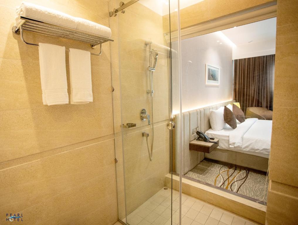 Pearl Hotel photo