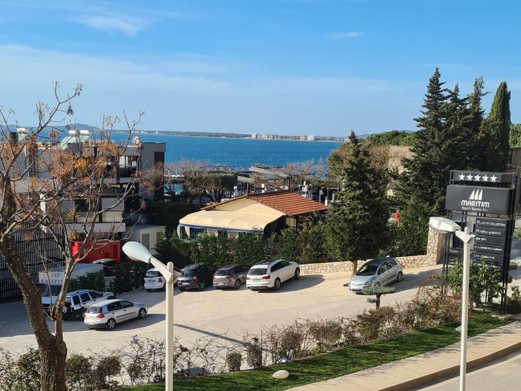 Vacation Station sea view apartament - Imazhi 9