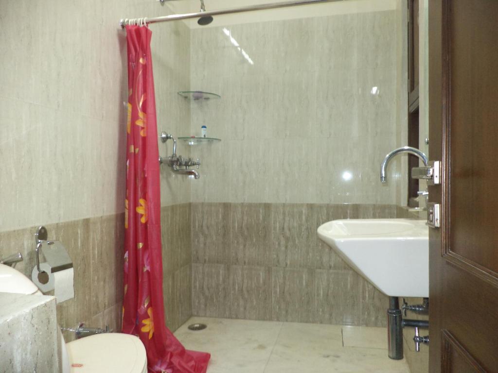 Koupelna v ubytování Mohini Home Stay