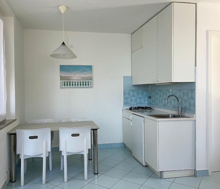 Kuchyňa alebo kuchynka v ubytovaní Residence Intur