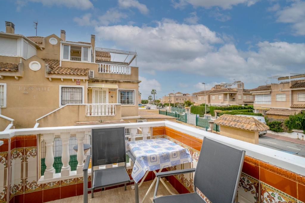 HE Pueblo Marino, Torrevieja – Updated 2023 Prices