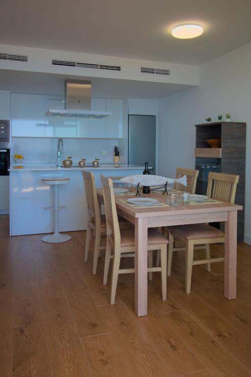Kuchyň nebo kuchyňský kout v ubytování SUNNY DAY APARTMENT CALACEITE