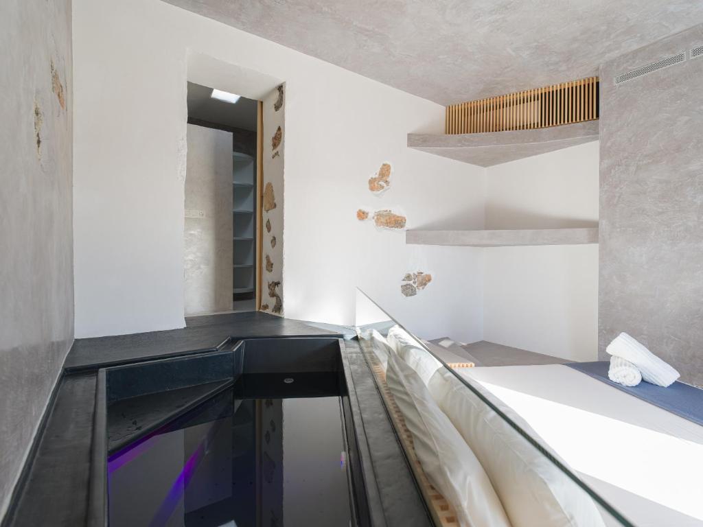 Alma Calma Hotel Rural - Jacuzzi privado en la habitación en Tindaya