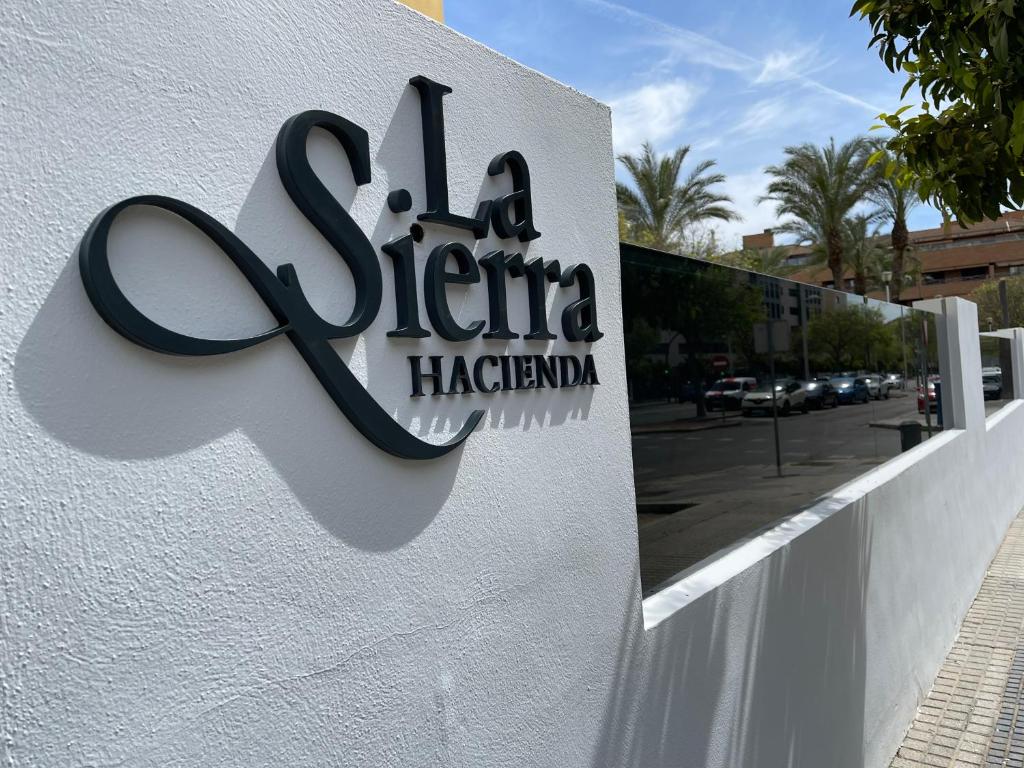Hacienda La Sierra - Hizvo