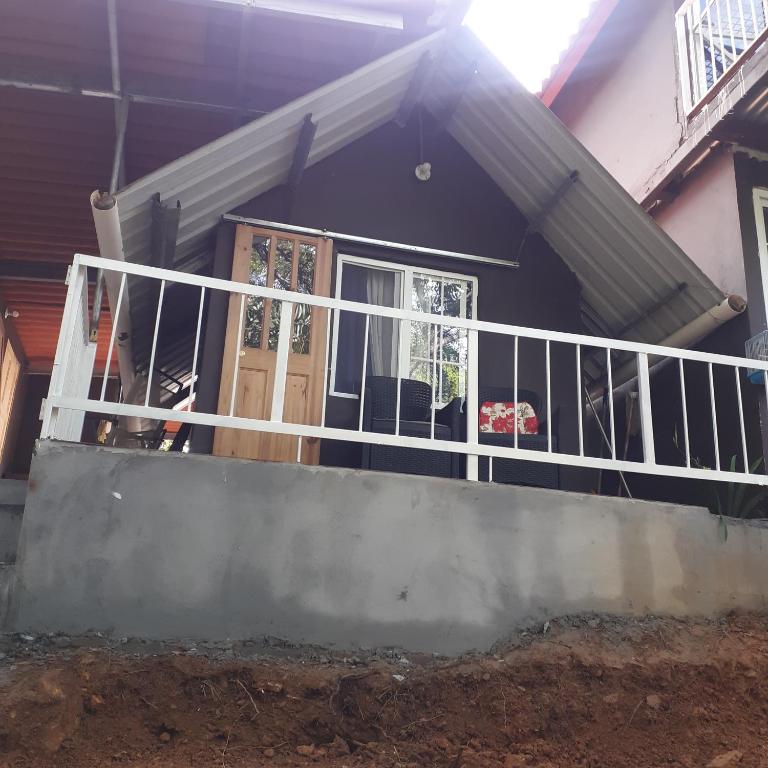 Cabañas en Los Altos de cerro Azul Panamá Cascadas RIos Naturaleza viva - Bungalow De Deux Chambres