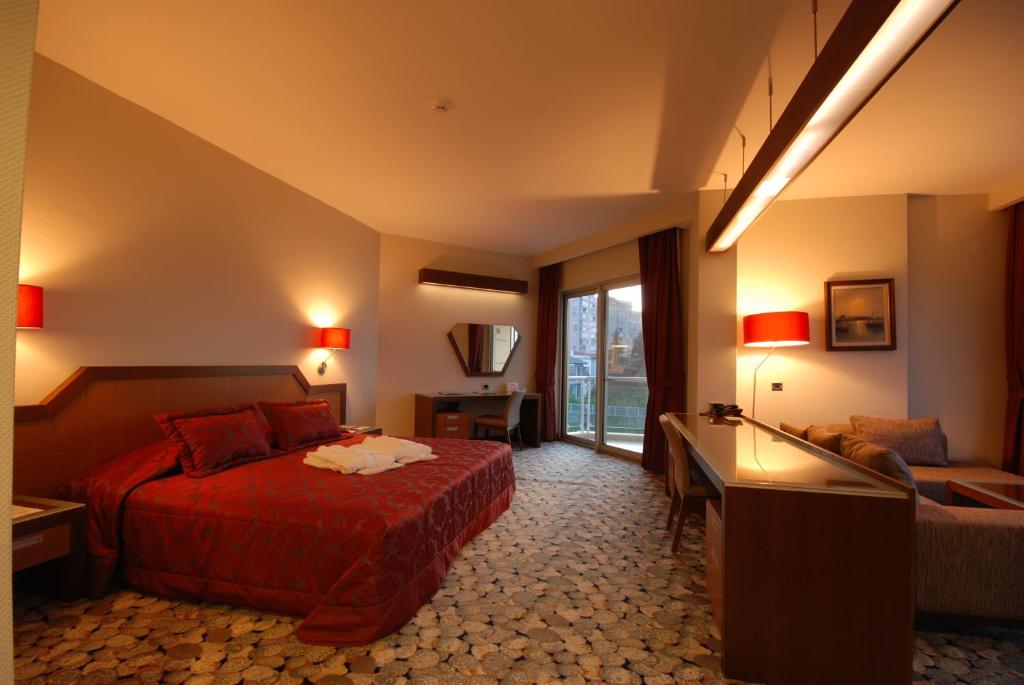 Hotel Hegsagone Marine Asia - Suite Met Uitzicht Op Zee
