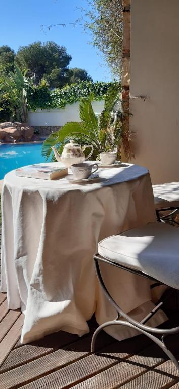 Kép VILLA Bed and Breakfast - kitchen, Pool, Barbecue and Large garden szállásáról Benidormban a galériában