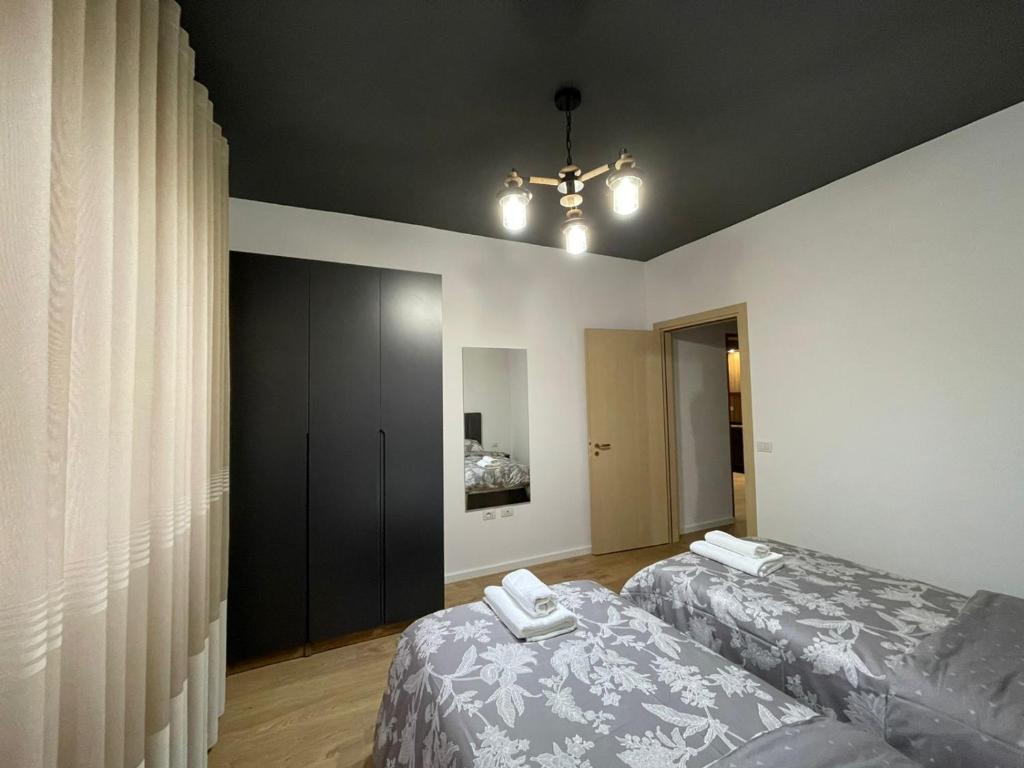The Enomis Apartment - Image 11