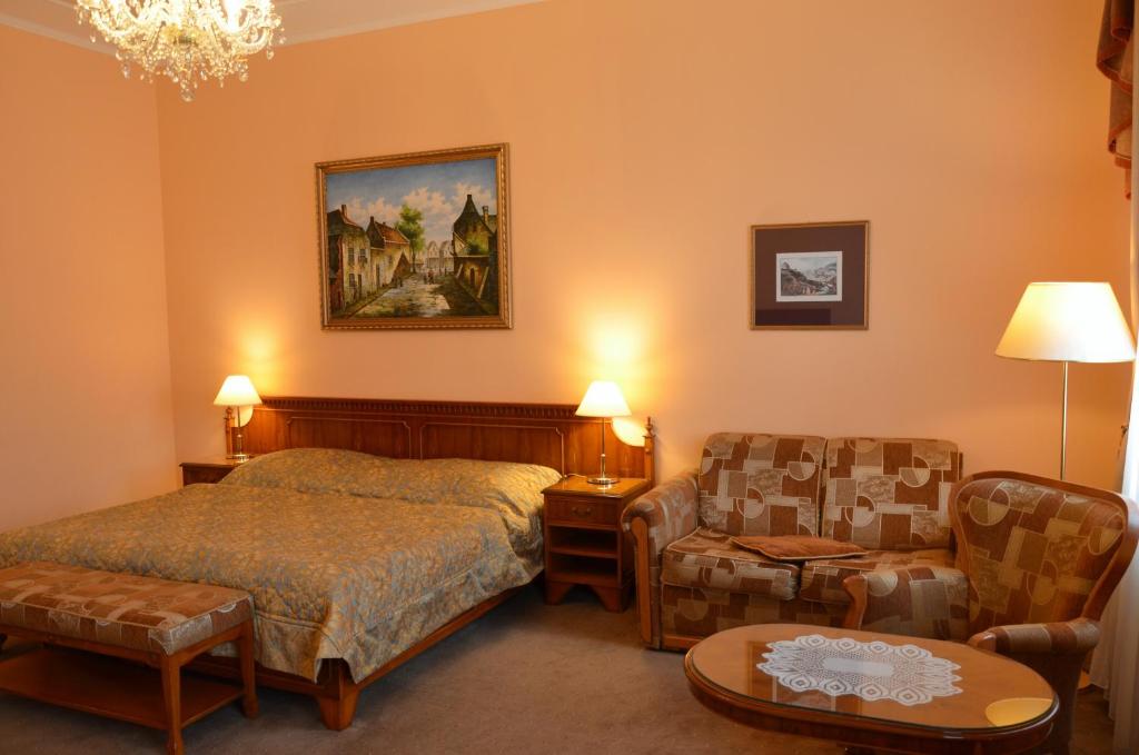 
Large Double or Twin Room
