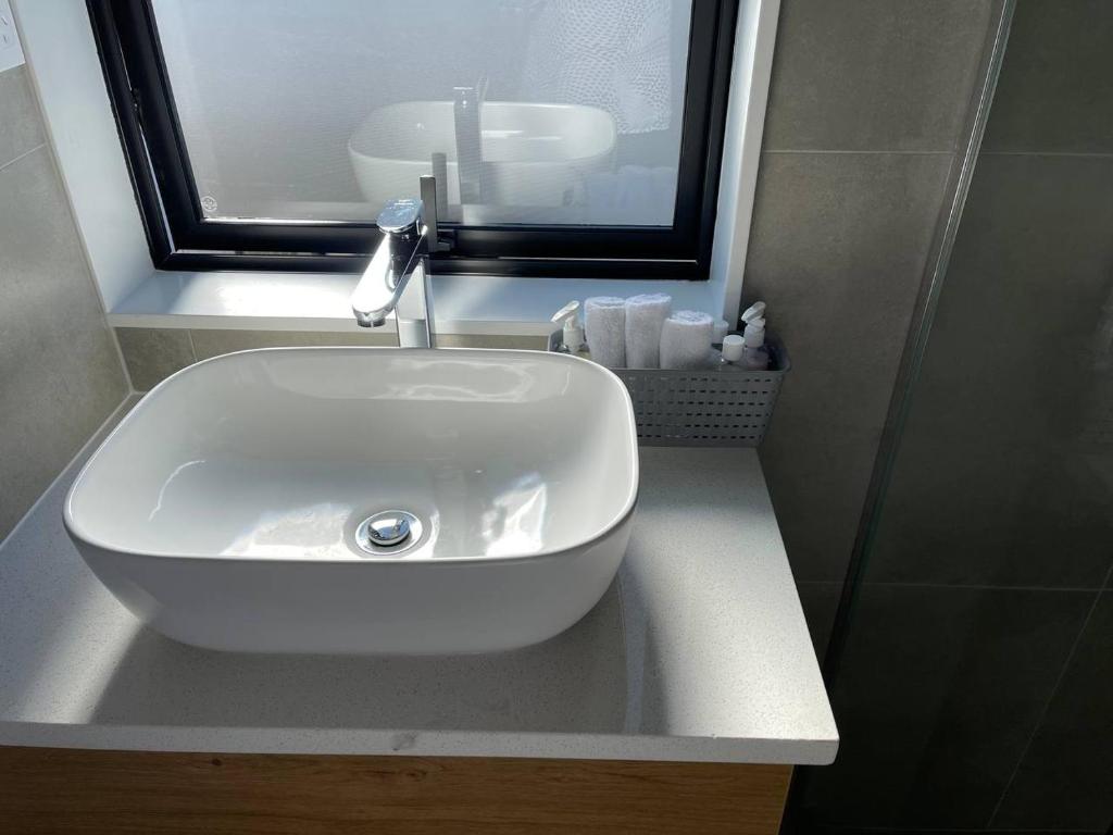 4 bedroom home fully furnished in Papakura, Auckland - Resim 24