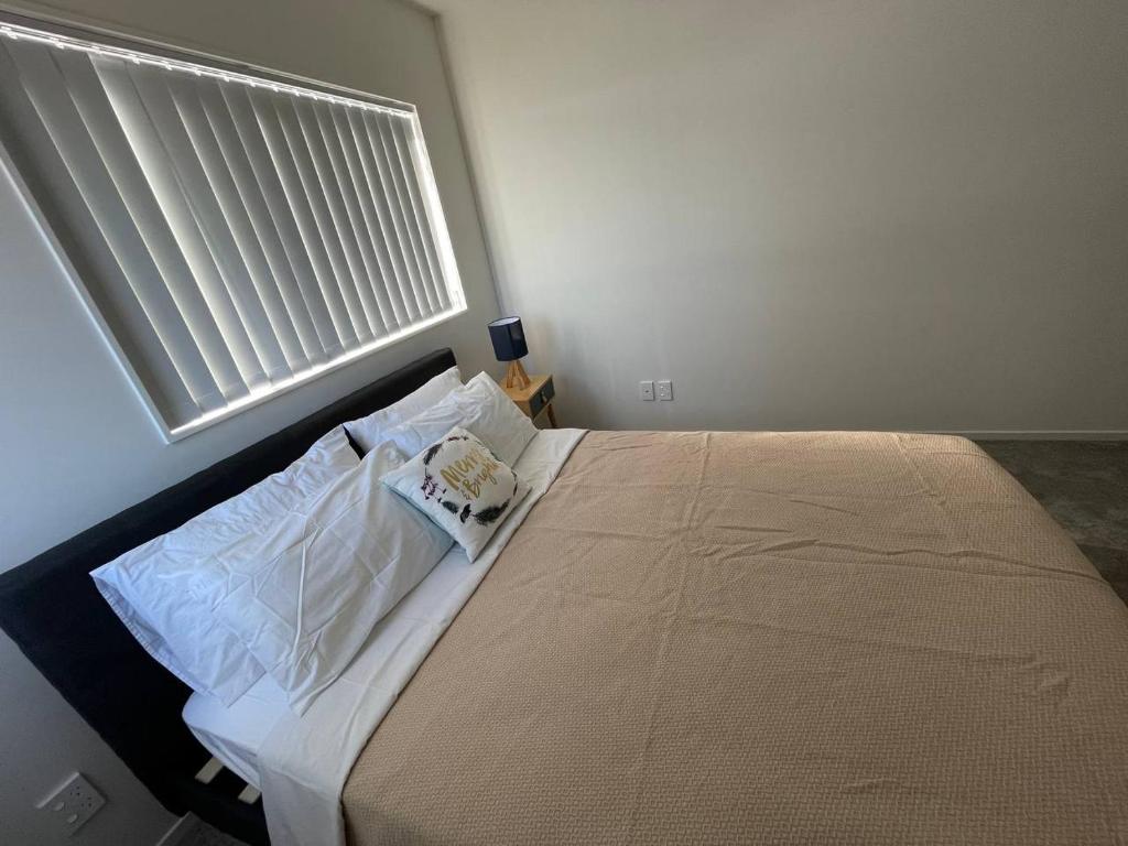 4 bedroom home fully furnished in Papakura, Auckland - Resim 21