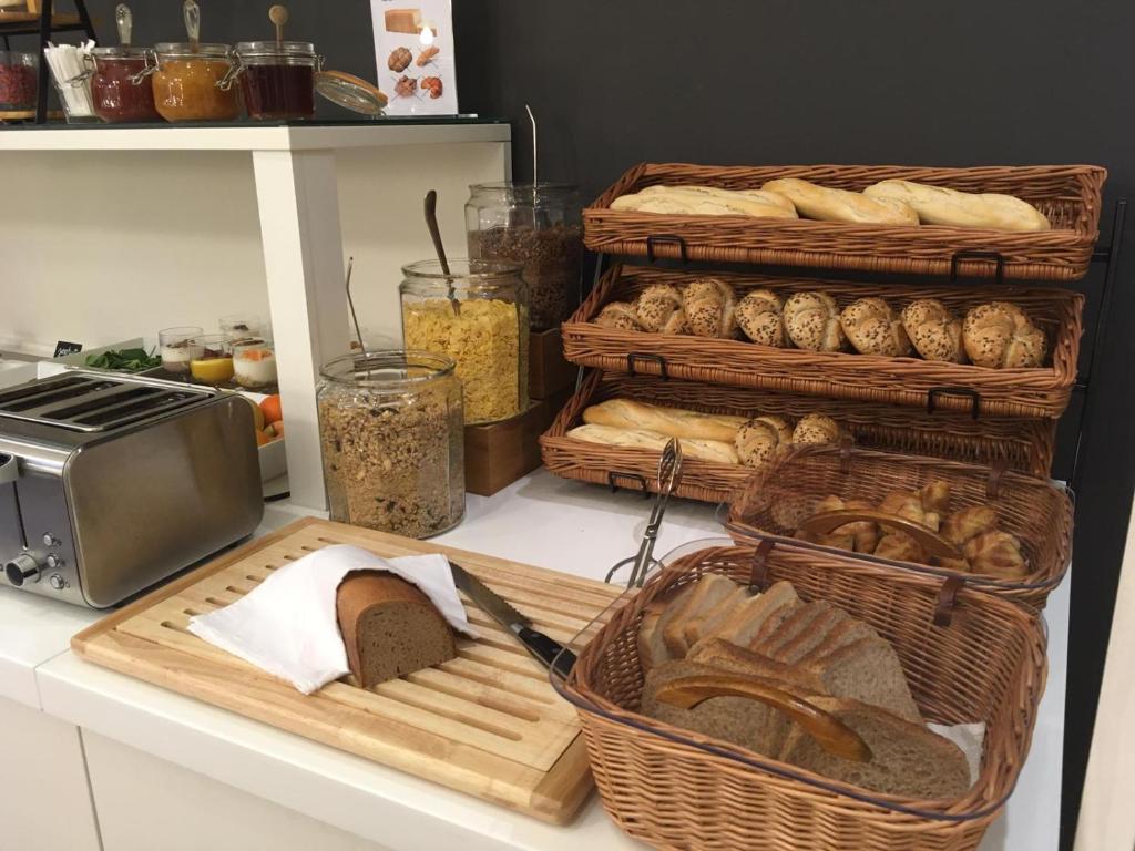 Pure White - Resim 15