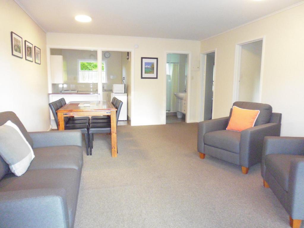 Spa Lodge Motel - Resim 25