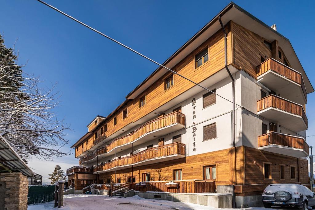 Budova, kde se hotel nachází